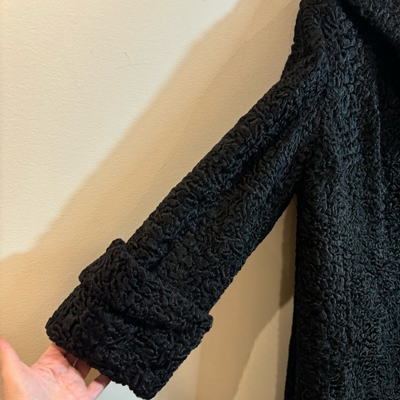 WOODWARDS Sz L-XL Mid  Length Unique Lining Buttoned Vintage Persian Lamb Coat - Picture 5 of 12